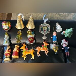 16- Mixed Vintage Christmas Ornaments - Gold, Red, Green, Blue